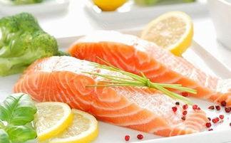 吃哈密瓜影响练腹肌吗,哈密瓜摄入与腹肌锻炼效果的关系探讨