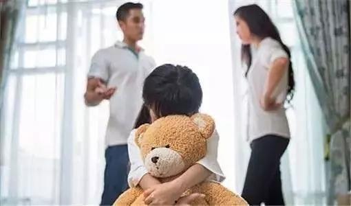 吃瓜吵架和家长吵架,两种冲突背后的心理解析